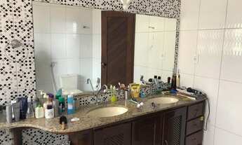 Imagem 7: Vendo linda casa dúplex no bairro Parque Topazio