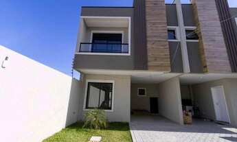 Imagem 6: Sobrado para Venda em Curitiba, Uberaba, 3 dormitórios, 1 suíte, 3 banheiros, 2 vagas