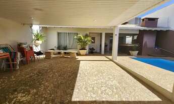 Imagem 3: Casa para venda com 190 metros quadrados com 3 quartos em Parque Jacaraípe - Serra - ES