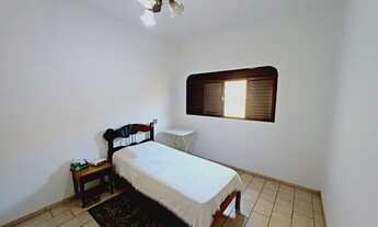 Imagem 3: Casa com Edícula à Venda no Jd. Nazareth