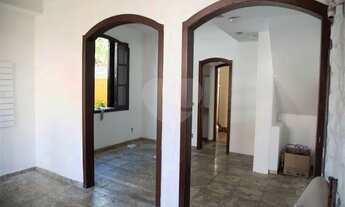 Imagem 7: Oportunidade Imperdível! Casarão Triplex bem localizado!