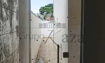 Imagem 4: Sobrado para venda com 150 metros quadrados com 3 quartos