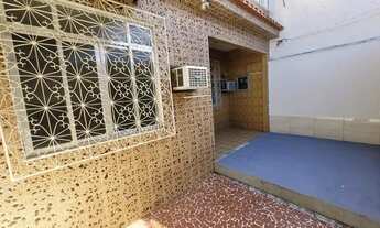 Imagem 4: Franklin Corretor de Imóveis aluga casa de 3 quartos em Anchieta