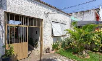 Imagem: Casa para Venda - 200m², 5 dormitórios