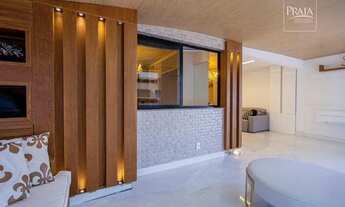 Imagem: Gigante na quadra do mar da Praia da Costa