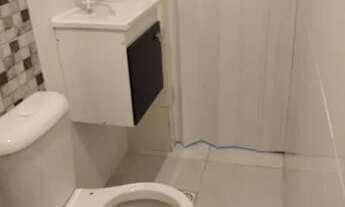 Imagem 2: Alugo casa com 03 cômodos, aceito bolsa Aluguel