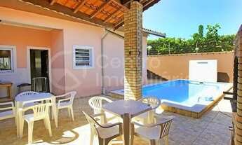 Imagem 4: CASA com piscina e 3 quartos em Peruíbe, no bairro Nova Peruíbe