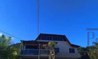 Imagem 2: Alugo sobrado no bairro Vila da Gloria, localizado na cidade de Joinville / SC, ponto de r