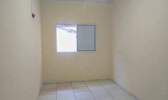 Imagem 4: Pedreira: Casa na parte de cima: com 2 quartos, sala, cozinha, banheiro, lavanderia