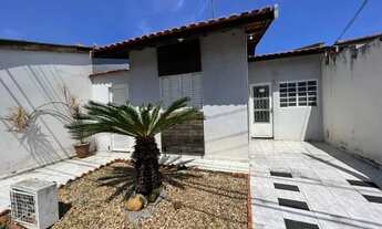 Imagem: Casa com 2 dormitórios à venda, 60 m²