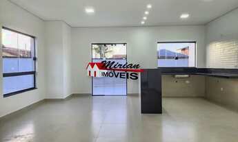 Imagem 4: Casa nova a venda em Peruibe, com piscina em fase final de construção 3 dormitórios sendo