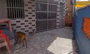 Imagem 6: Casa e ponto comercial na Tupi perto da praia