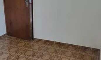 Imagem 5: Casa para aluguel possui 100 metros quadrados com 3 quartos Vila Tatetuba