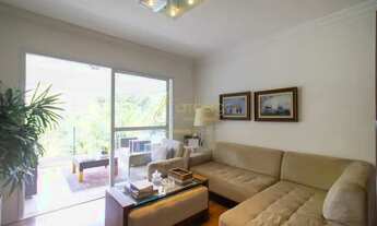 Imagem 2: Panamby lindo apto com 3 dormitórios e 2 vagas com vista para o verde