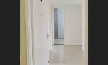 Imagem 2: Apartamento para aluguel tem 90 metros quadrados com 2 quartos em Centro - Pelotas - RS