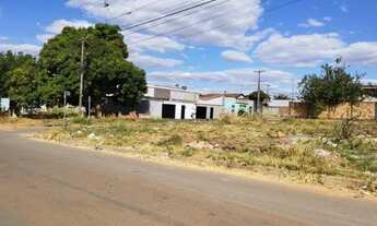 Imagem 2: 2 Lotes juntos 930M² Rua 28, boa Localização, Bairro Cardoso II, Continuação, Apª de Gyn
