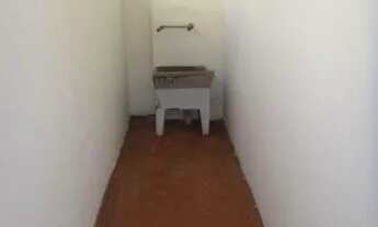 Imagem 2: Alugamos ideal p Pessoa sozinha ou casal sem filhos. Descrição abaixo. Tratar no Local