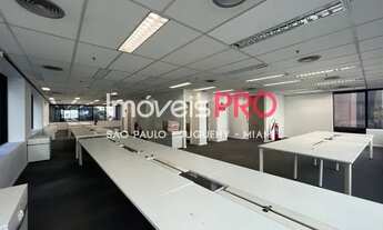 Imagem: Conjunto comercial com 367,11m² e 9 vagas