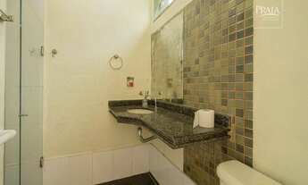 Imagem: Casa com 5 dormitórios à venda, 220 m²