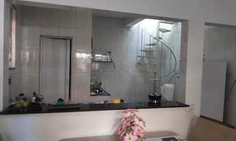 Imagem 3: Casa 2/4 com Terreo e 1ºandar + Laje livre