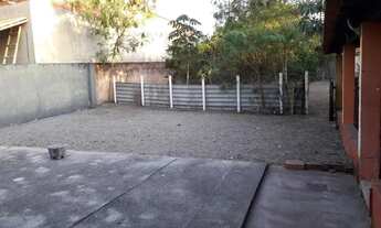 Imagem 5: Vendo Casa em São Vicente Araruama RJ 1 Quarto Garagem Coberta Quintal com Frutíferas
