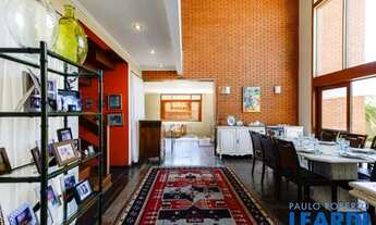 Imagem 7: CASA EM CONDOMÍNIO - TAMBORÉ - SP