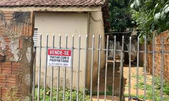 Imagem 2: VENDE-SE CASA Casa com 2 dormitórios