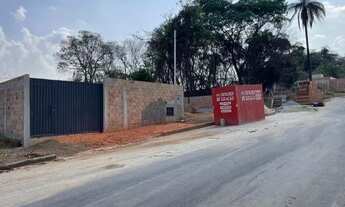 Imagem: VENDE-SE EXCELENTE LOTE TIRADENTES, BETIM/MG