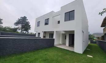 Imagem: Sobrado para venda tem 92 metros quadrados