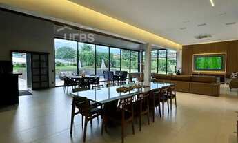 Imagem 5: Chácara com casa de alto padrão com usina solar