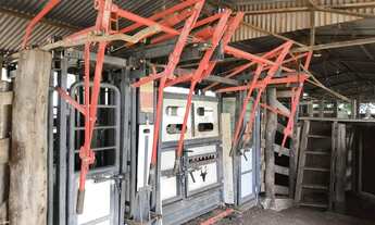 Imagem 3: Imóvel para venda com 2200 metros quadrados com 6 quartos em z - Chapada dos Guimarães - M