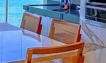 Imagem 3: Apartamento 3 Quartos a venda de para Frente Mar da Praia do Morro finamente mobiliado e d