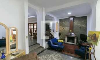 Imagem 6: Casa à Venda - Sagrada Família, 4 Quartos, 600 m2