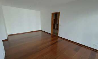 Imagem: Apartamento espaçoso com 3 quartos (1 suíte)