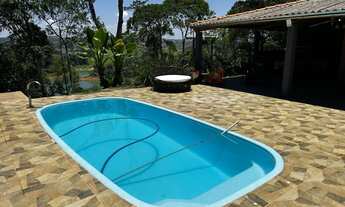 Imagem: Chácara com piscina vista panorâmica para