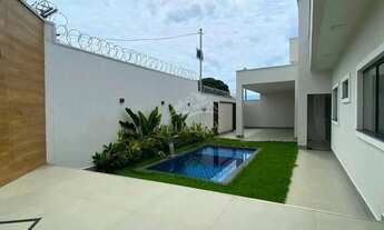 Imagem 6: Linda casa com 3 quartos, piscina e localização privilegiada em Senador Canedo