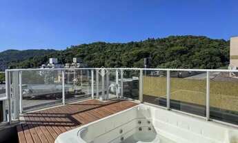 Imagem: Cobertura à Venda em Jurerê - Ampla Sacada