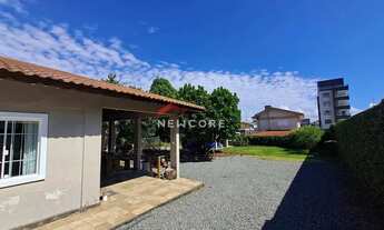 Imagem: Casa em Rua Nakle Francisco - Centro - Balneário