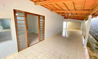 Imagem 3: CASA COM 04 QUARTOS SENDO 01 SUÍTE NA 706 SUL