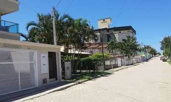 Imagem 3: Apartamento bem mobiliado com 02 quartos na Praia de Bombas em Bombinhas (SC