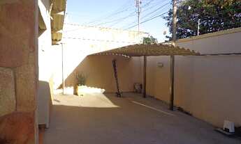 Imagem 4: Casa com 4 quartos no Conjunto Riviera - Sistema de segurança completo