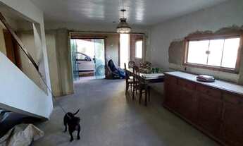 Imagem 4: Casa para venda tem 217 m² com 3 quartos e uma edícula no bairro da Glória - Macaé - Rio d