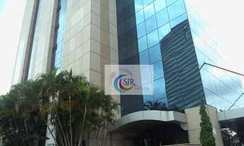 Imagem 4: Laje comercial de 775 m² com carpete e divisórias. 9 banheiros. Ar condicionado. 21 vagas