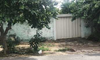 Imagem: Casa de vila para venda possui 405 metros