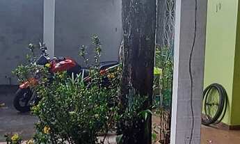 Imagem 7: Alugo casa com 4 quartos no Nsa. Sra. das Graças