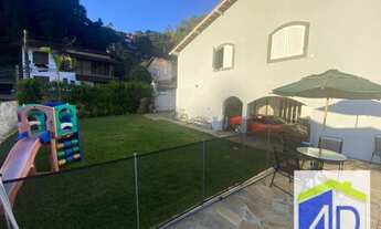 Imagem 7: Casa com 4 dormitórios à venda, 250 m² por R$ 1.200.000,00 - Nogueira - Petrópolis/RJ