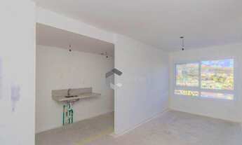 Imagem 2: Apartamento com 2 dormitórios para alugar, 55 m² por R$ 1.998,07/mês - Teresópolis - Porto