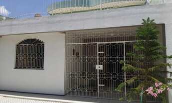 Imagem 2: PEXINXA EM CAUCAIA, SEIS QUARTOS, CINCO VAGAS, DECK COM CHURRASQUEIRA