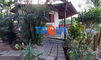 Imagem 2: CHALÉ ACONCHEGANTE NA BEIRA DA LAGOA. Em um condomínio super familiar