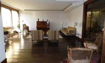 Imagem 5: Casa Colonial, 689m² área construída, lote 812m², 4 suítes, 6 vagas, Mangabeiras